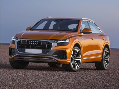 Glacier White Metallic 2023 Audi Q8 55 Premium Plus