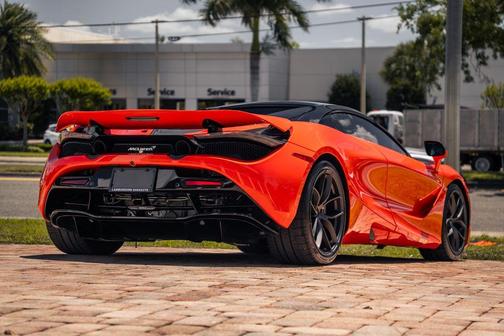 Helios Orange 2021 McLaren 720S Performance