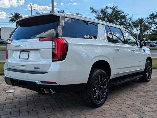 2025 GMC Yukon XL Denali