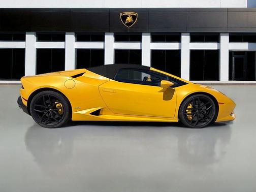 2016 Lamborghini Huracan LP610-4