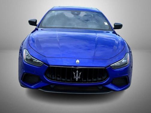 2022 Maserati Ghibli Modena Q4