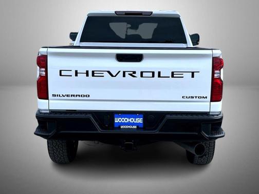 2026 Chevrolet Silverado 2500 Custom