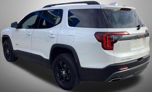 2021 GMC Acadia AWD AT4