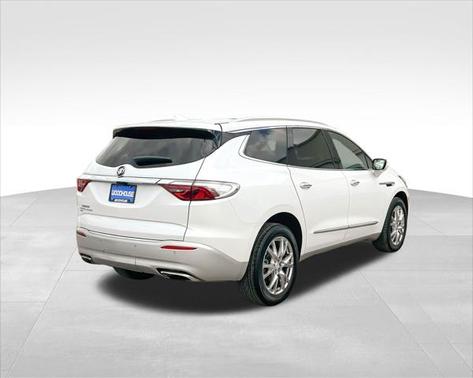 2022 Buick Enclave AWD Essence