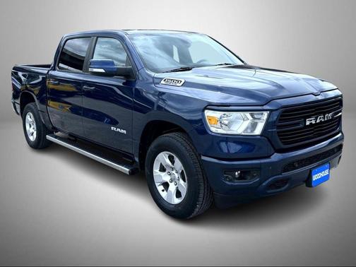 Patriot Blue Pearlcoat 2021 RAM 1500 Big Horn/Lone Star