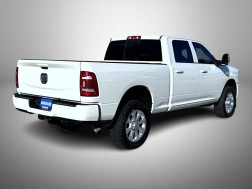 2023 RAM 2500 Laramie Crew Cab 4x4 6'4' Box