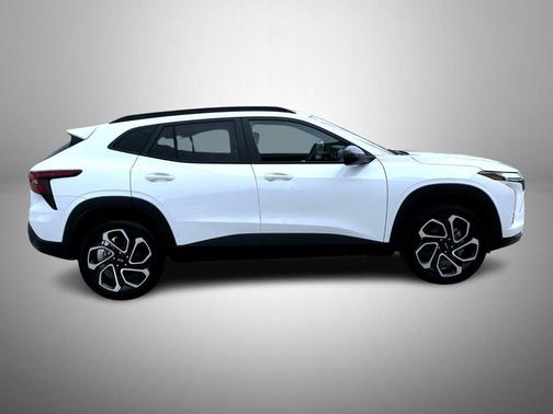 2025 Chevrolet Trax FWD 2RS