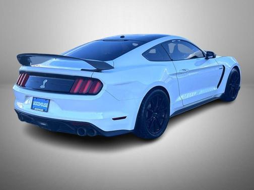 2019 Ford Shelby GT350 Base