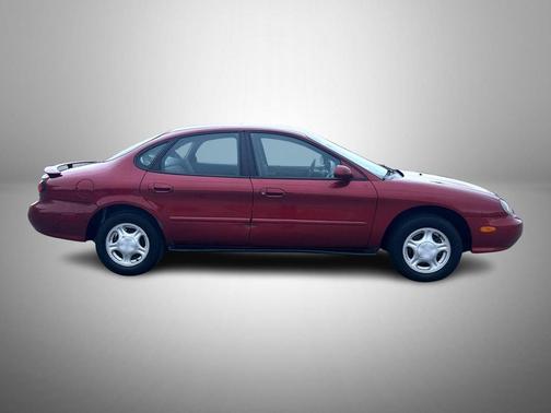 1998 Ford Taurus SE