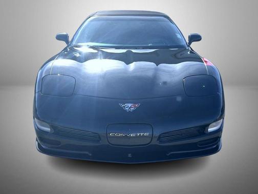 2004 Chevrolet Corvette Base