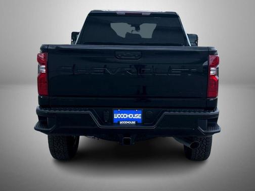 2025 Chevrolet Silverado 2500 Custom