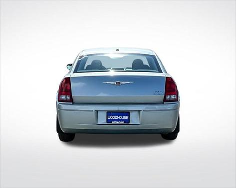 2006 Chrysler 300 Base