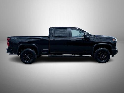 2025 Chevrolet Silverado 2500 Custom