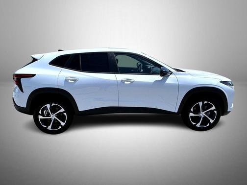 2025 Chevrolet Trax FWD 1RS