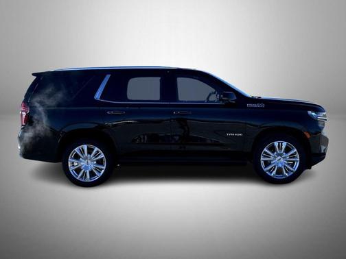 2022 Chevrolet Tahoe 4WD High Country