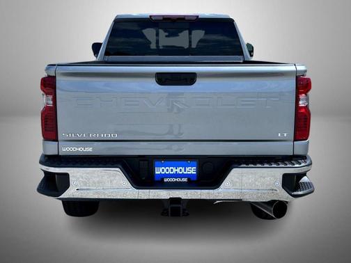 Sterling Gray Metallic 2026 Chevrolet Silverado 2500 LT