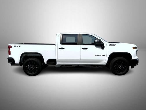 2025 Chevrolet Silverado 2500 Custom