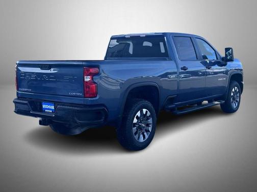 2026 Chevrolet Silverado 2500 Custom