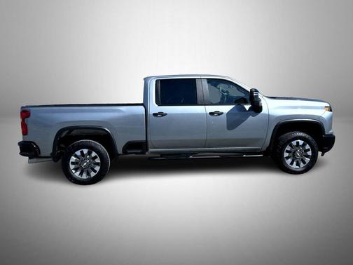 2024 Chevrolet Silverado 2500 Custom