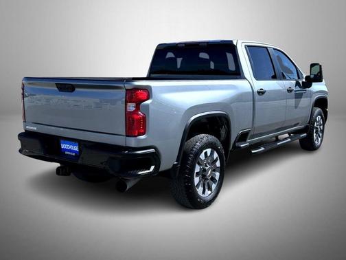 2024 Chevrolet Silverado 2500 Custom