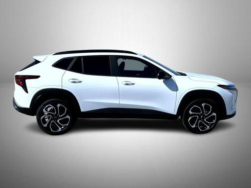 2025 Chevrolet Trax FWD 2RS