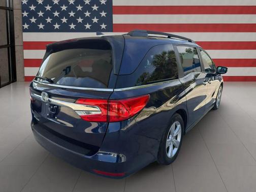 Obsidian Blue Pearl 2019 Honda Odyssey EX