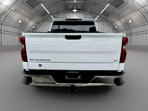 Summit White 2025 Chevrolet Silverado 1500 LT