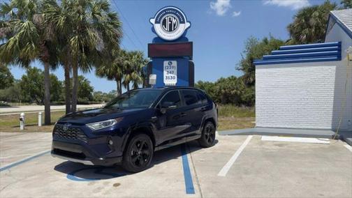 2019 Toyota RAV4 Hybrid SE