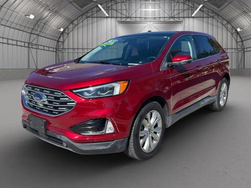 Ruby Red Metallic Tinted Clearcoat 2019 Ford Edge Titanium