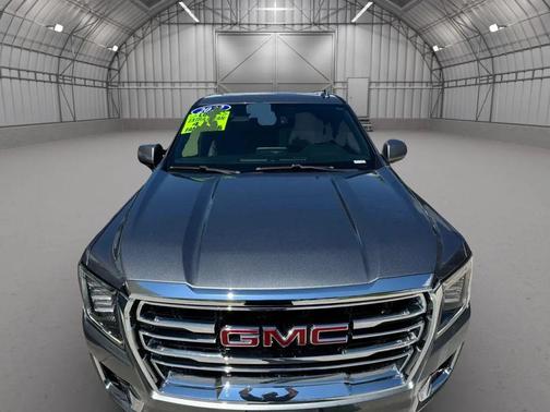 Satin Steel Metallic 2022 GMC Yukon SLT