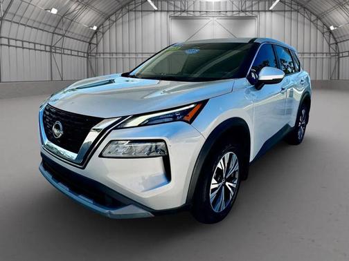 Brilliant Silver Metallic 2022 Nissan Rogue SV