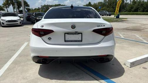 2022 Alfa Romeo Giulia Ti