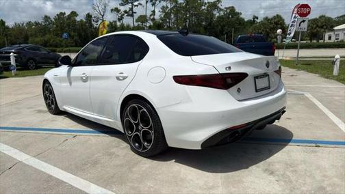 2022 Alfa Romeo Giulia Ti