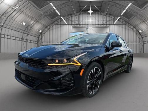 2024 Kia K5 GT-Line