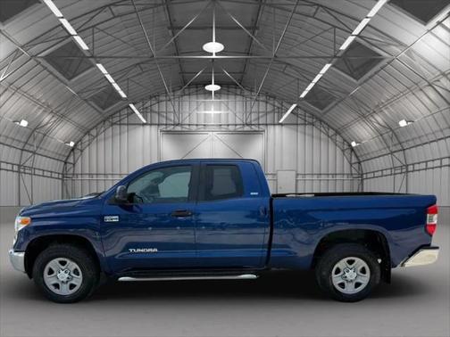 2015 Toyota Tundra SR5