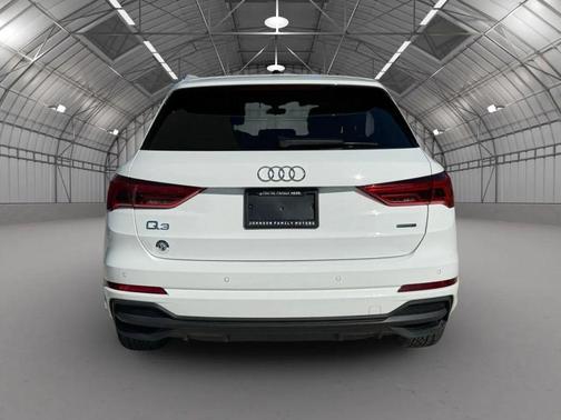 White 2025 Audi Q3 Premium 45 TFSI S line quattro Tiptronic