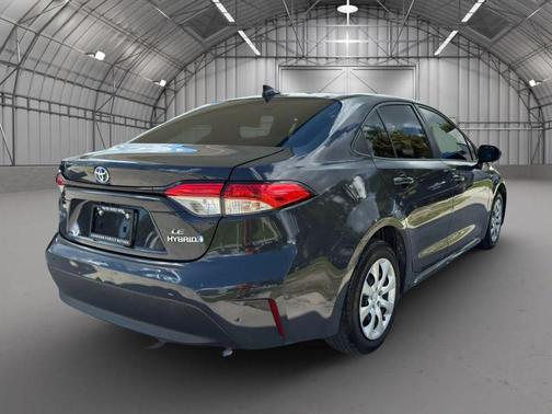 2024 Toyota Corolla Hybrid SE
