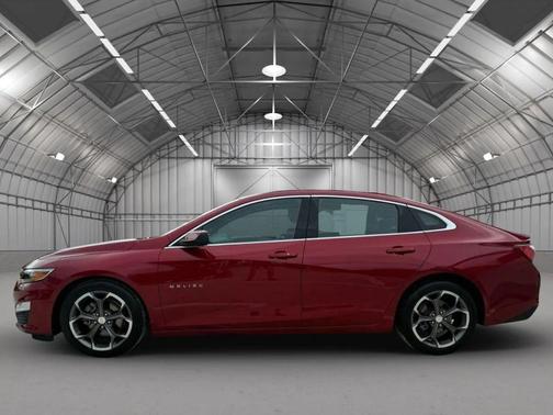 2021 Chevrolet Malibu FWD LT