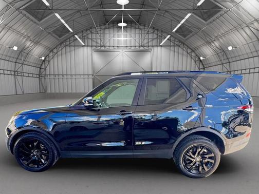 2020 Land Rover Discovery SE