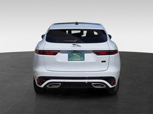2026 Jaguar F-PACE P400 R-Dynamic S