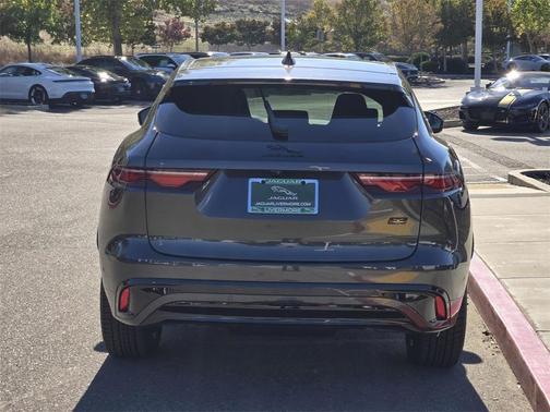 2026 Jaguar F-PACE P250 R-Dynamic S