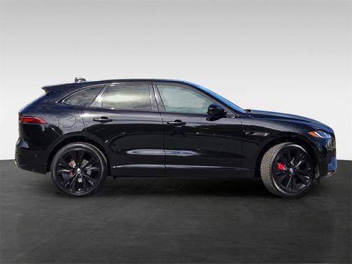 2026 Jaguar F-PACE P400 R-Dynamic S
