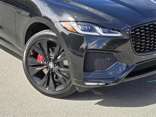 2026 Jaguar F-PACE P400 R-Dynamic S