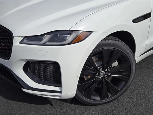 2026 Jaguar F-PACE P250 R-Dynamic S