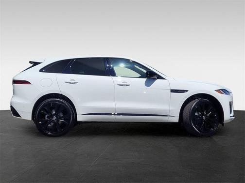 2026 Jaguar F-PACE P250 R-Dynamic S