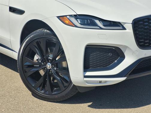 2026 Jaguar F-PACE P250 R-Dynamic S