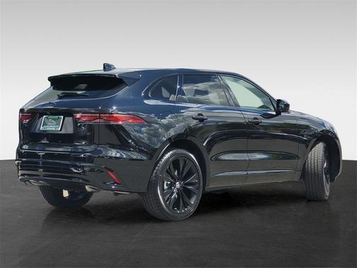 2026 Jaguar F-PACE P250 R-Dynamic S