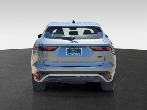 2026 Jaguar F-PACE P250 R-Dynamic S