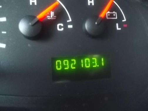 2004 Ford E350 Super Duty XLT