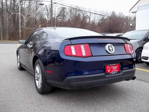 2010 Ford Mustang V6